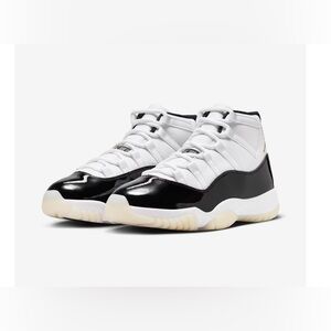 Air Jordan 11 Retro DMP Gratitude (2023) Men's CT8012-170 Black/White Size 18